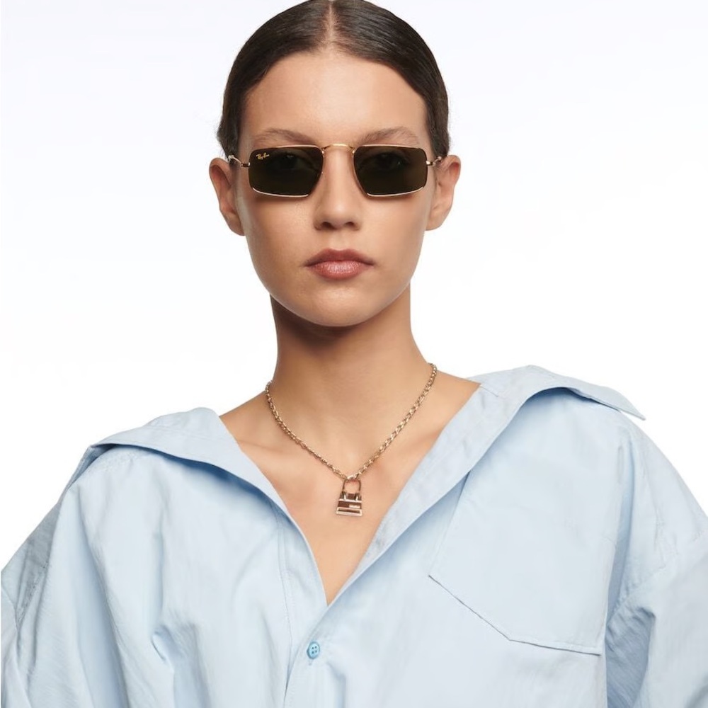 Ray-Ban Julie Sunglasses